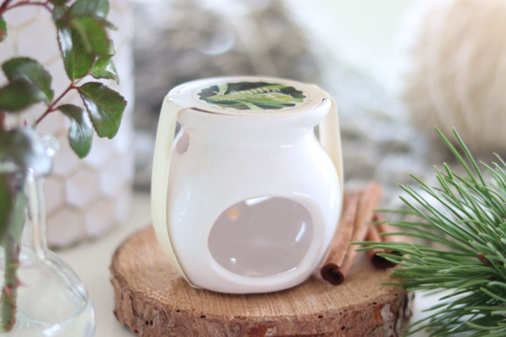 Kominek do aromaterapii z woskiem zapachowym – wanilia